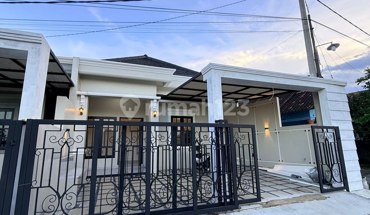 Rumah Cluster Mewah 4 Kamar Tidur 3 Kamar Mandi