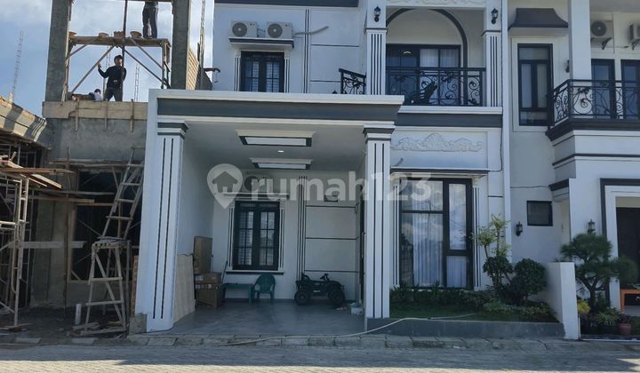 Rumah Dua Lantai di Kedamaian Bandar Lampung