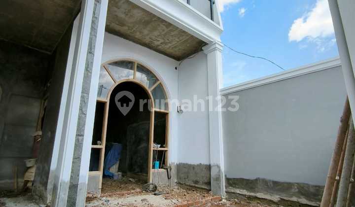 Rumah Dua Lantai Siap Huni Lokasi Bebas Banjir Dan Strategis 2