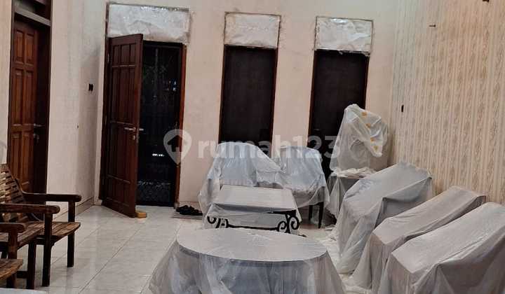 Rumah Rungkut Asri Timur Full Furnish 2