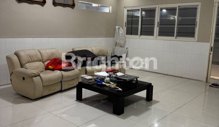 Luxury Ready-to-Occupy House in Klampis, East Surabaya 2