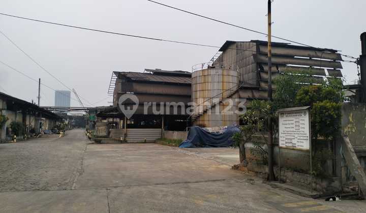 FOR SALE QUICKLY EX FACTORY IN NORTH JAKARTA