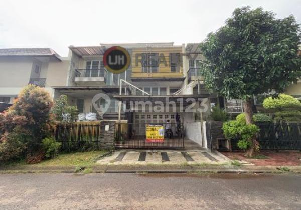 Rumah Grand Wisata 3,5 Lantai, 5+1 Kamar Tidur, Luas Tanah 240M2, di Boulevard, 200M Dari Mall Living World, Akses Langsung Tol Tambun Grand Wisata Bekasi Rumah Grand Wisata 3,5 Lantai, 5+1 Kamar Tidur, Luas Tanah 240M2, di Boulevard, 200M Dari Mall Living World, Akses Langsung Tol Tambun Grand Wisata Bekasi