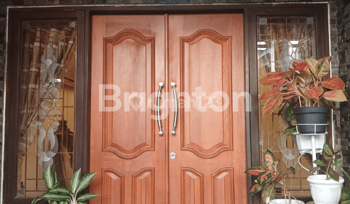 RUMAH 2 LANTAI DI PERUMAHAN VILLA DAMAI RINGROAD BALIKPAPAN