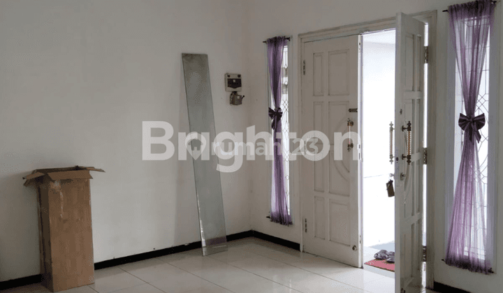 RUMAH 2 LANTAI DI PERUMAHAN TAMAN SARI BUKIT MUTIARA WIKA 1