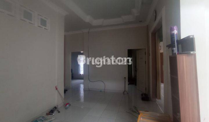 RUMAH AREA STRATEGIS DEKAT STADION BATAKAN