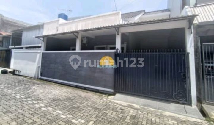 Siap Huni. Nyaman Dan.aman. Kemana Mana Mudah. Dekat Kuliner. Bandara. Stasiun Kereta Api. Fasilitas Ke.sehatan. 1