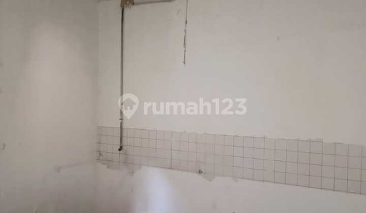 Warehouse for Rent at Jembatan 5, West Jakarta