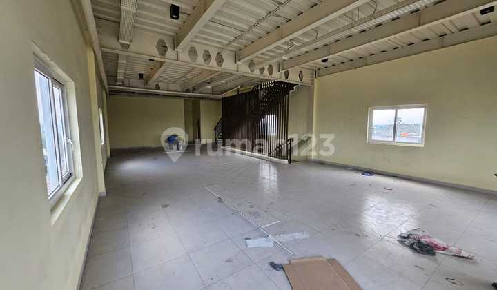 Building in Karawaci, Tangerang Building in Karawaci, Tangerang