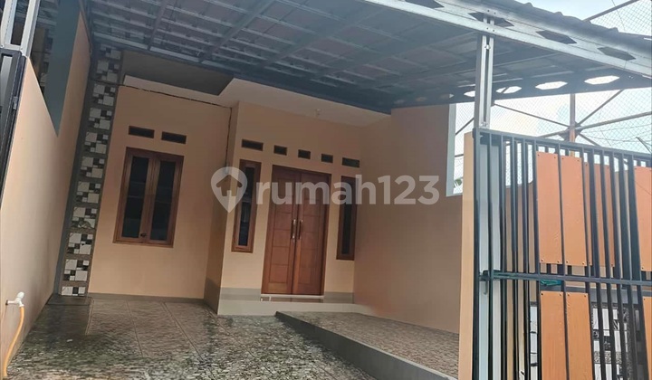 Rumah Bebas Banjir Akses Mobil di Bintara 14 dekat Pondok Kopi 1