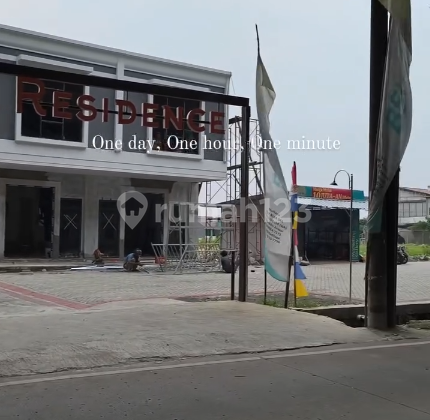 Most Strategic, Green, and Comfortable Land Plots & Houses in Jagakarsa Most Strategic, Green, and Comfortable Land Plots & Houses in Jagakarsa