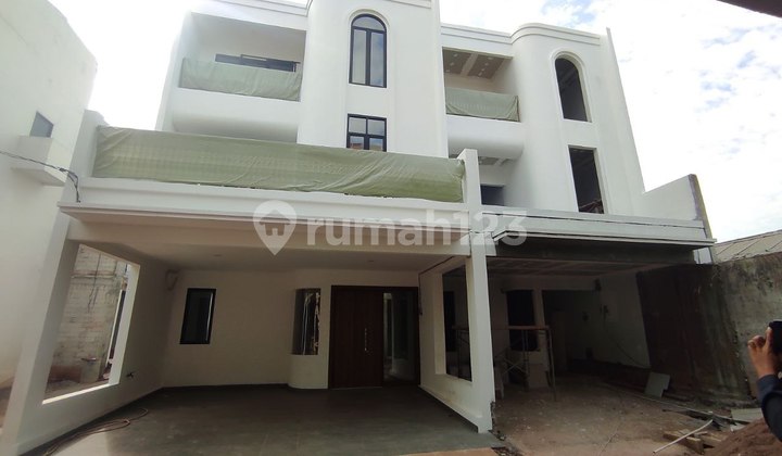 Rumah 2 Lantai + Rooftop SHM Strategis Akses Legadi Pondok Kelapa 2