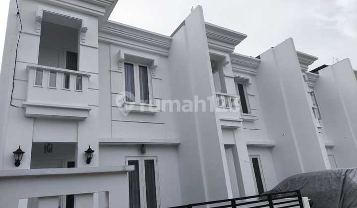 Rumah 2 Lantai Bebas Banjir di Pondok Kopi 1 Menit Ketol Bintara