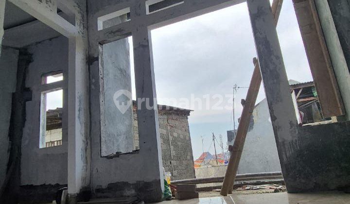 Rumah Murah 2 tingkat SHM Strategis Bebas Banjir di Bintara Jaya 1