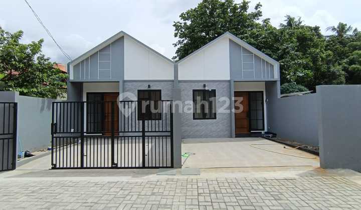 Rumah Baru Aman dan Tenang Akses Nyaman Bebas Banjir di Jagakarsa Rumah Baru Aman dan Tenang Akses Nyaman Bebas Banjir di Jagakarsa