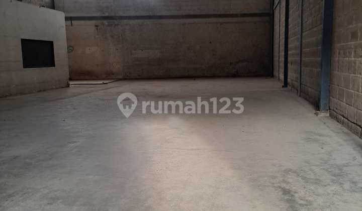 For Rent, Spacious Warehouse Ready to Use, Strategic Location in Sadang, Bandung For Rent, Spacious Warehouse Ready to Use, Strategic Location in Sadang, Bandung