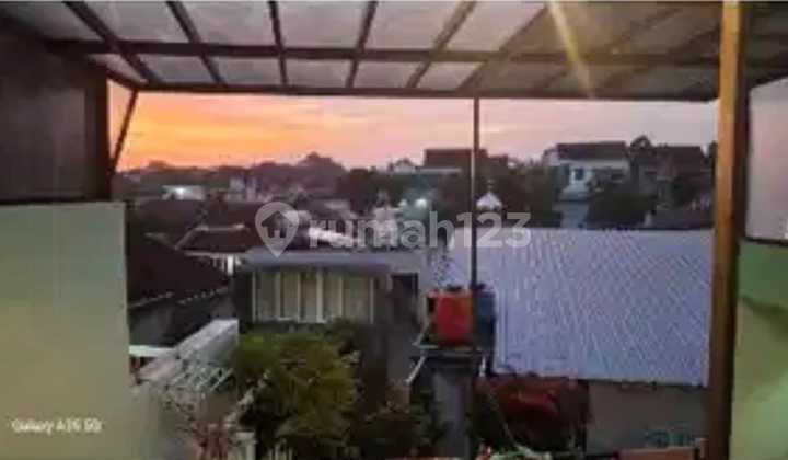 Dijual Rumah Nyaman siap Huni Semi Furnish Lokasi di Cijerokaso Bandung 2