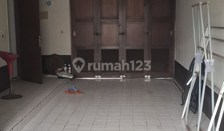 For Sale: Good Residential House Ready to Occupy, Strategic Location in Setra Duta Bandung