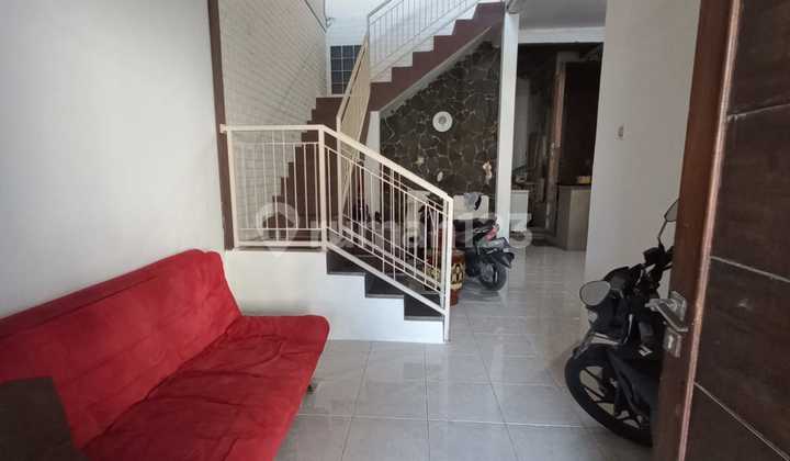 Dijual Rumah Minimalis 2 Lantai Nyaman Siap Huni Asri Lokasi di Permata Cimahi Bandung