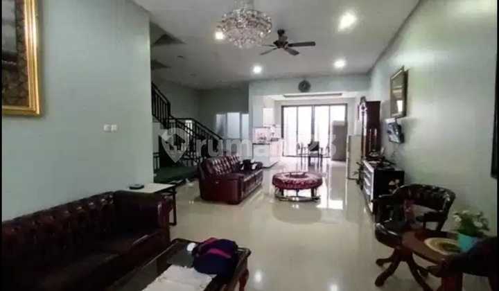For Sale Comfortable House Ready to Live In Minimalist Strategic Location in Setra Asih Sarijadi 2