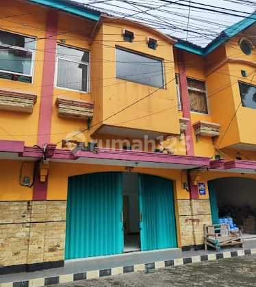 Disewakan Ruko 2,5 Lantai untuk Kantor Siap Pakai Lokasi di Gunung Batu Bandung Disewakan Ruko 2,5 Lantai untuk Kantor Siap Pakai Lokasi di Gunung Batu Bandung