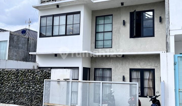 Dijual Rumah Cantik Full Furnished Siap Huni Nyaman Lokasi di Cileunyi
