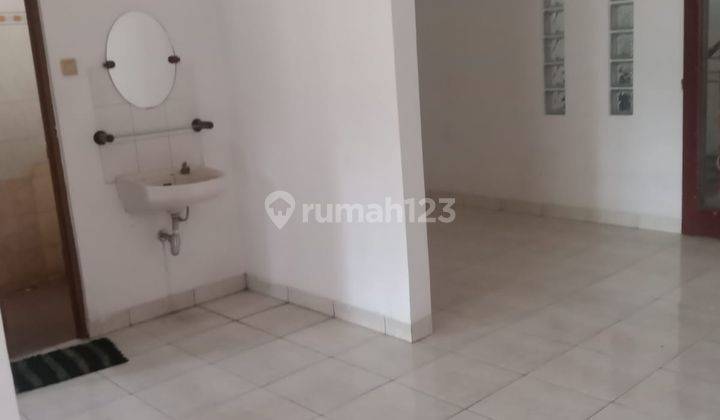 Dijual Rumah 2 Lantai Siap Huni Nyaman Terawat di Batununggal Mulia Bandung 2