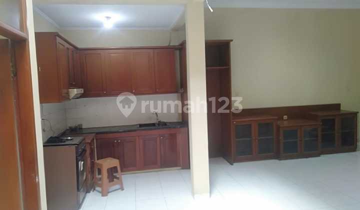 For Rent Comfortable House Ready to Occupy Location in Citeureup Housing Cimahi Bandung