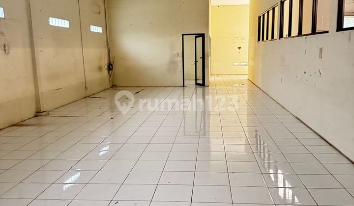 Disewakan Gudang Siap Pakai Lokasi di Mainroad Soekarno Hatta Bandung