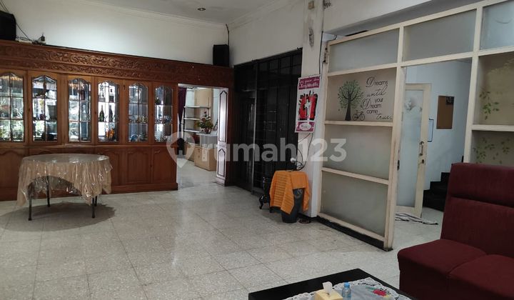 Dijual Rumah atau Ruang Usaha Siap Pakai Lokasi di Jalan Lodaya Bandung 2