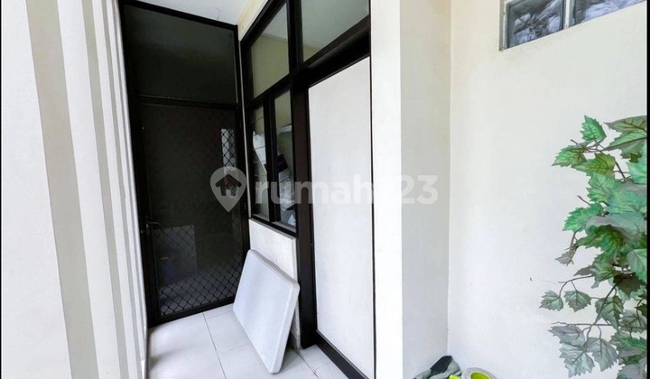 For Sale Modern Minimalist Luxury House Ready to Occupy, Located in Taman Kopo Indah 3 Exclusive Cluster, Bandung 2