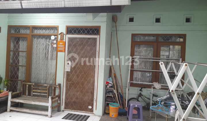 Dijual Rumah Nyaman Siap Huni Lokasi Strategis di Taman Kopo Indah 2 Bandung 2
