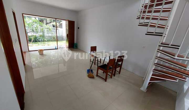 Dijual Rumah Nyaman Siap Huni Minimalis Lokasi di Tubagus Ismail Bandung 2