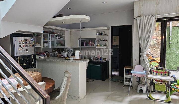 Dijual Rumah Nyaman Siap Huni Lokasi Bagus di Gegerkalong Bandung 2