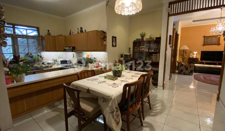 For Sale Comfortable House Ready to Occupy Minimalist Location in Griya Mas Sayap Pasteur Bandung 2