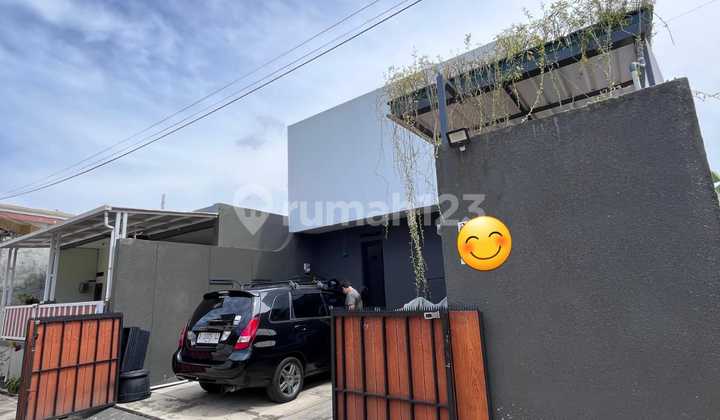 Dijual Rumah 2 Lantai Siap Huni Nyaman Terawat Lokasi di Ujung Berung Bandung