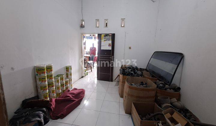 Dijual Rumah Tinggal Plus Toko Bahan Bangunan Lokasi di Mainroad Kutawaringin Cibodas Bandung 2