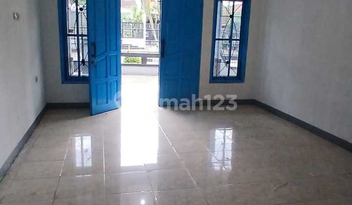 Disewakan Rumah 2 Lantai Siap Huni Lokasi di Komplek Kawaluyaan Bandung Disewakan Rumah 2 Lantai Siap Huni Lokasi di Komplek Kawaluyaan Bandung