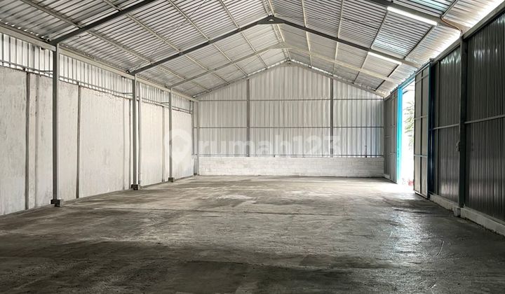 For Rent: Spacious Warehouse Ready to Use, Comfortable Location in Sayap Soekarno Hatta, Bandung