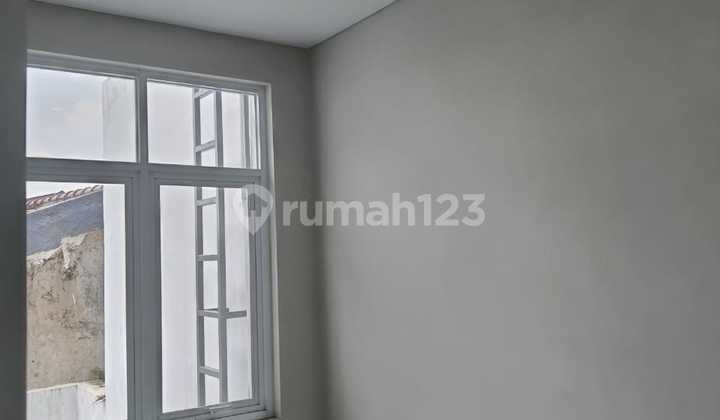 Dijual Cepat Rumah Baru Hook Siap Huni Lokasi di Leuwisari Bandung 2