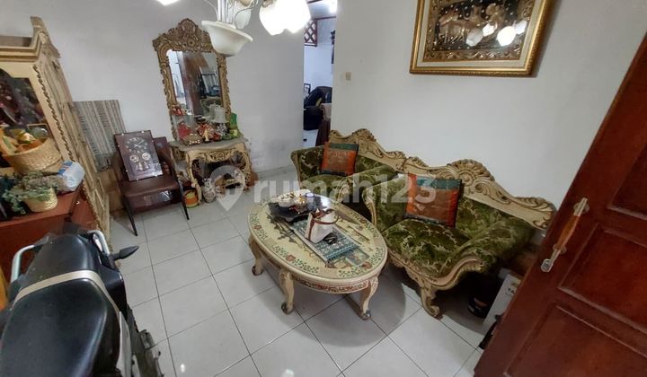 Dijual Rumah dan Kostan Siap Huni Lokasi Strategis di Daerah Dago Bandung Dijual Rumah dan Kostan Siap Huni Lokasi Strategis di Daerah Dago Bandung