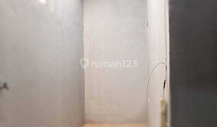 Disewakan Hunian Nyaman dan Aman Semi Furnish Lokasi Strategis di Ciwastra, Bandung 2
