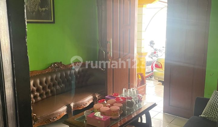 Dijual Rumah 2 Bangunan Cocok untuk Hunian Lokasi di Parongpong Bandung