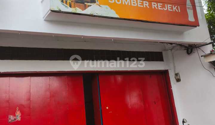 Disewa Ruko 3 Lantai Siap Pakai Lokasi Strategis di Astana Anyar Bandung