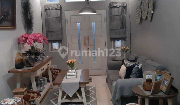 Dijual Rumah 2 Lantai Siap Huni Tengah Kota Lokasi di Sayap Bkr Bandung Dijual Rumah 2 Lantai Siap Huni Tengah Kota Lokasi di Sayap Bkr Bandung