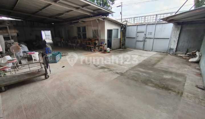 Cozy House for Sale, Ready to Move In, Strategic Location in Sayap Pajajaran, Bandung