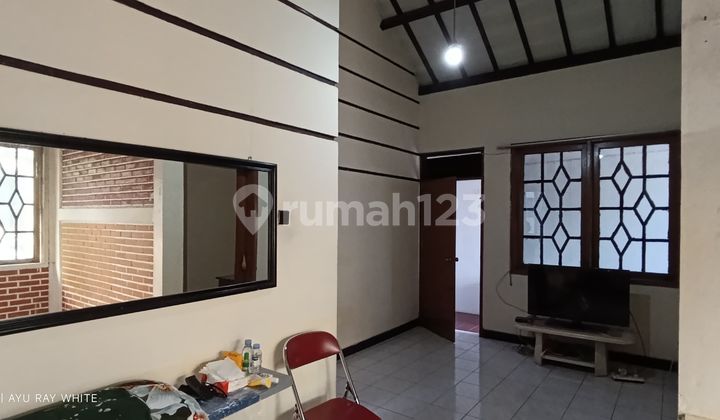 Dijual Rumah Dekat Pasar Kosambi Jalan Ciparea Selatan Bandung Huian Nyaman dan Terawat Lokasi Strategis Dijual Rumah Dekat Pasar Kosambi Jalan Ciparea Selatan Bandung Huian Nyaman dan Terawat Lokasi Strategis