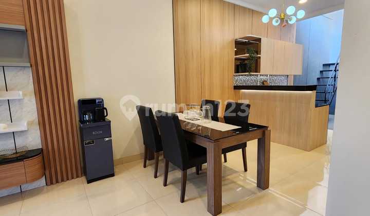 For Sale Fully Furnished House in Kota Baru Parahyangan (KBP) Tatar Jingganagara, Comfortable Residence Ready to Occupy, Strategic Location