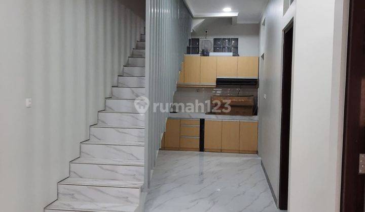 Rumah Baru Minimalis Modern 2 Lantai Di Taman Kopo Indah 1 Bandung 1