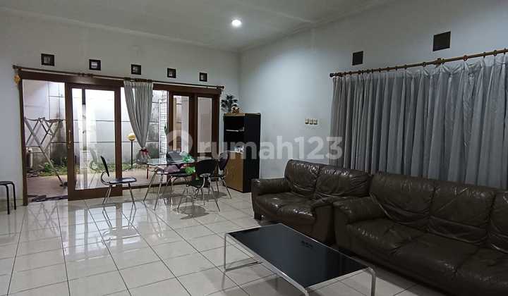 Dijual Rumah Siap Huni Semi Furnished di Jelita Batununggal Hunian Nyaman dan Lokasi Strategis Dijual Rumah Siap Huni Semi Furnished di Jelita Batununggal Hunian Nyaman dan Lokasi Strategis